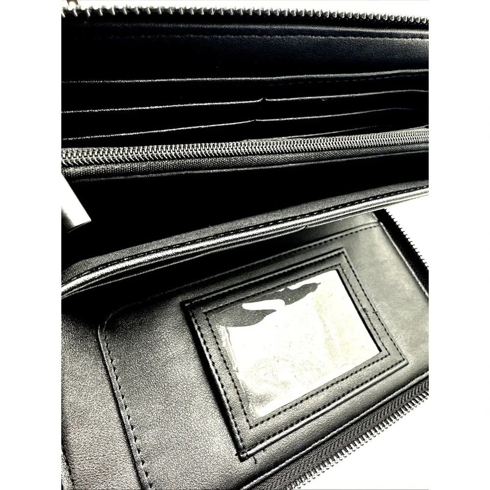 Betsey Johnson Black Zip Around Wallet Wristlet All Over Spiders DetachableStrap